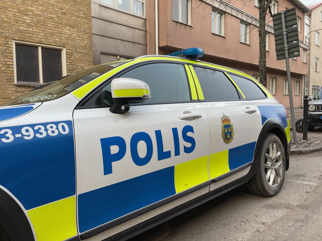 Hur länge områdespoliserna i Askersund ska vara utlånade svar inte polischefen på. Foto: Axewl Frisén