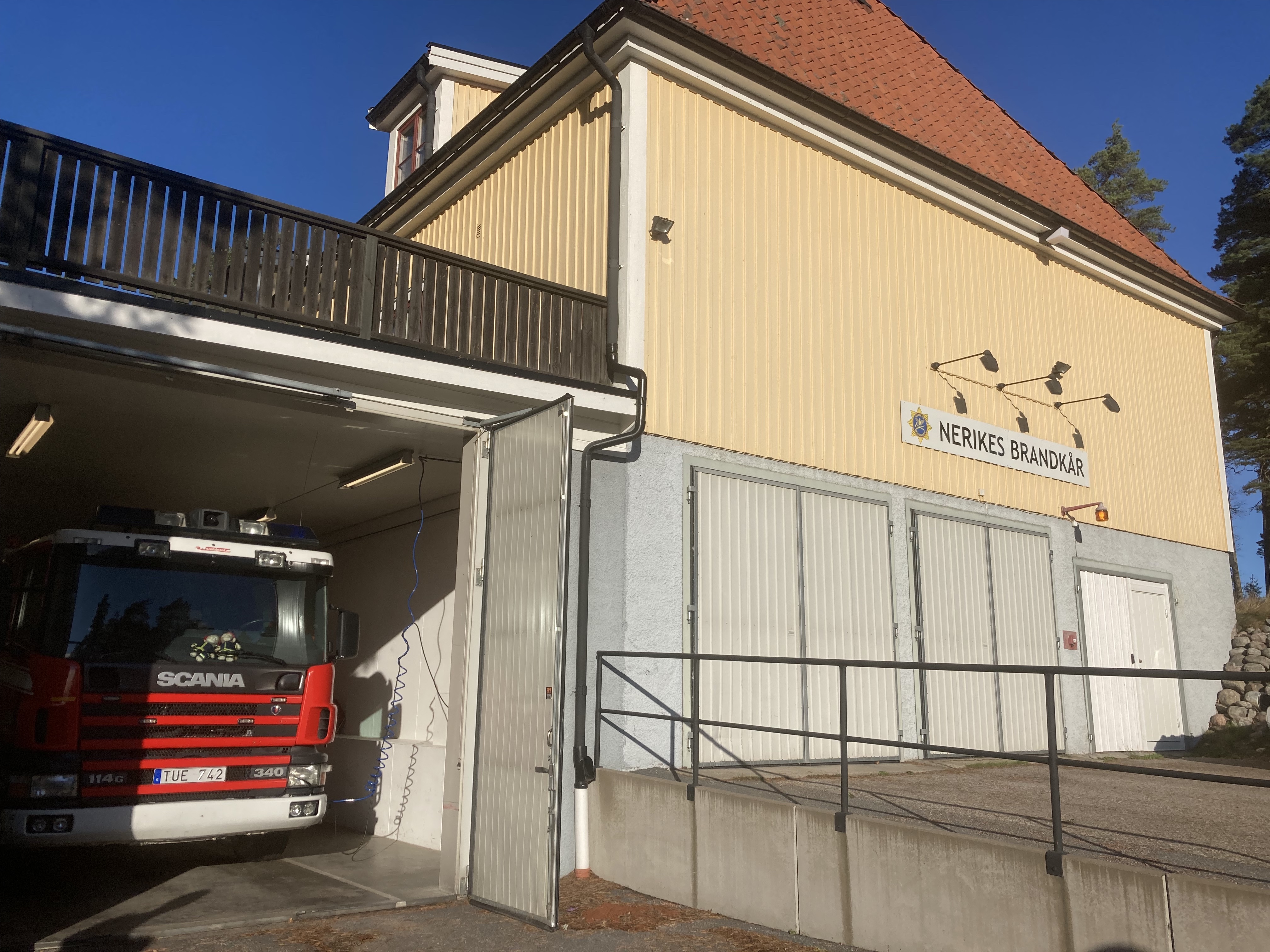 Brandkåren i Hjortkvarn är belägen under en samlingslokal, Forum.