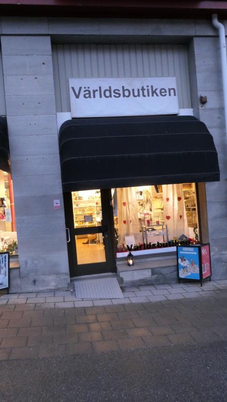 En butiksfasad med skylten 